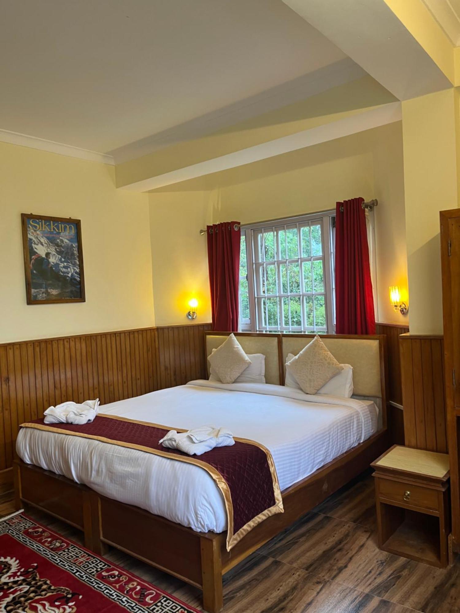 Ifseen Villa Pelling Exterior foto
