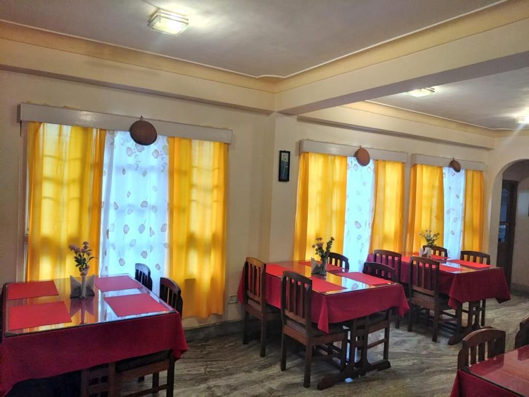 Ifseen Villa Pelling Exterior foto